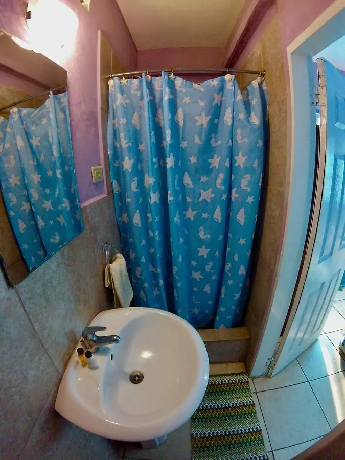 Joy And Brandon Guest House Buccoo Trinidad And Tobago